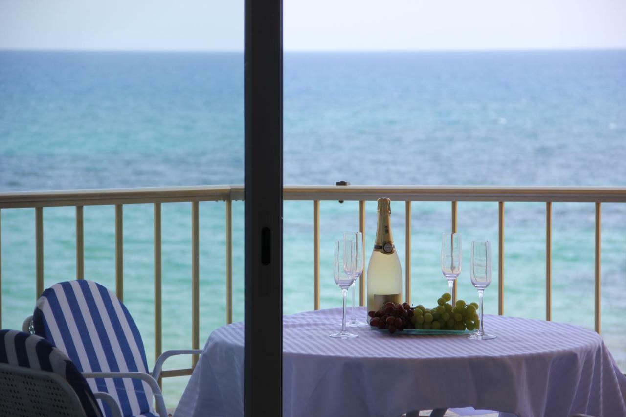 Vip, First Line,Sea View, Beach Lägenhet Torrevieja Exteriör bild